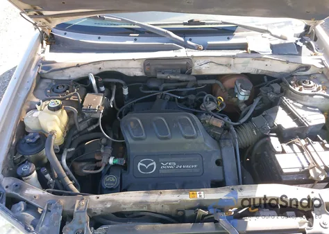 2001 Mazda Tribute Es V6/Lx V6 from USA, damaged, VIN 4F2YU08161KM23806